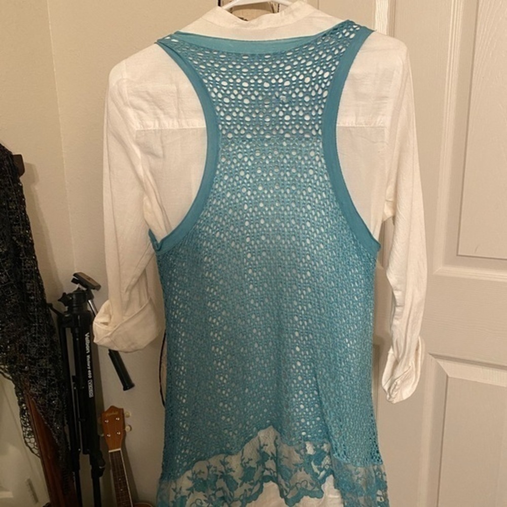 Lace tank - Picture 4 of 4